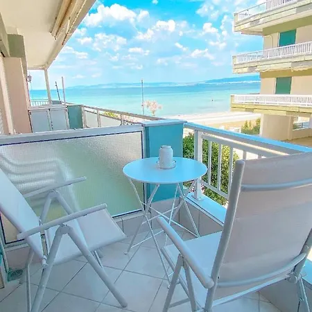 A Wonderful Apartment In Front Of The Sea! Peraía Exterior foto